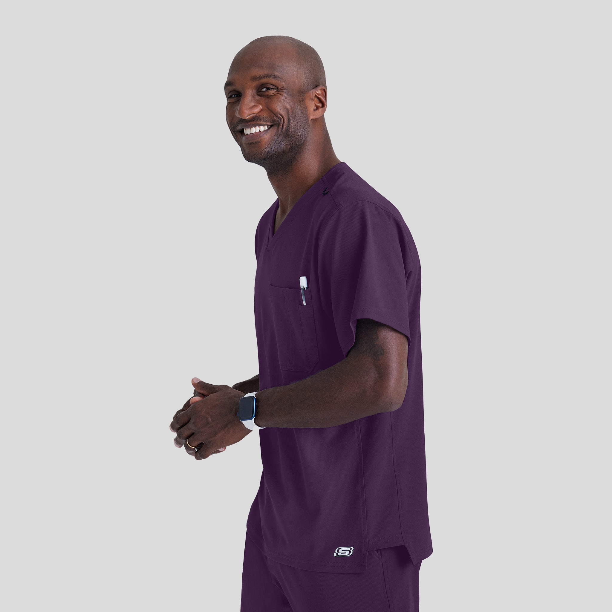 Men's Structure 1-Pocket V-Neck Scrub Top | Eggplant