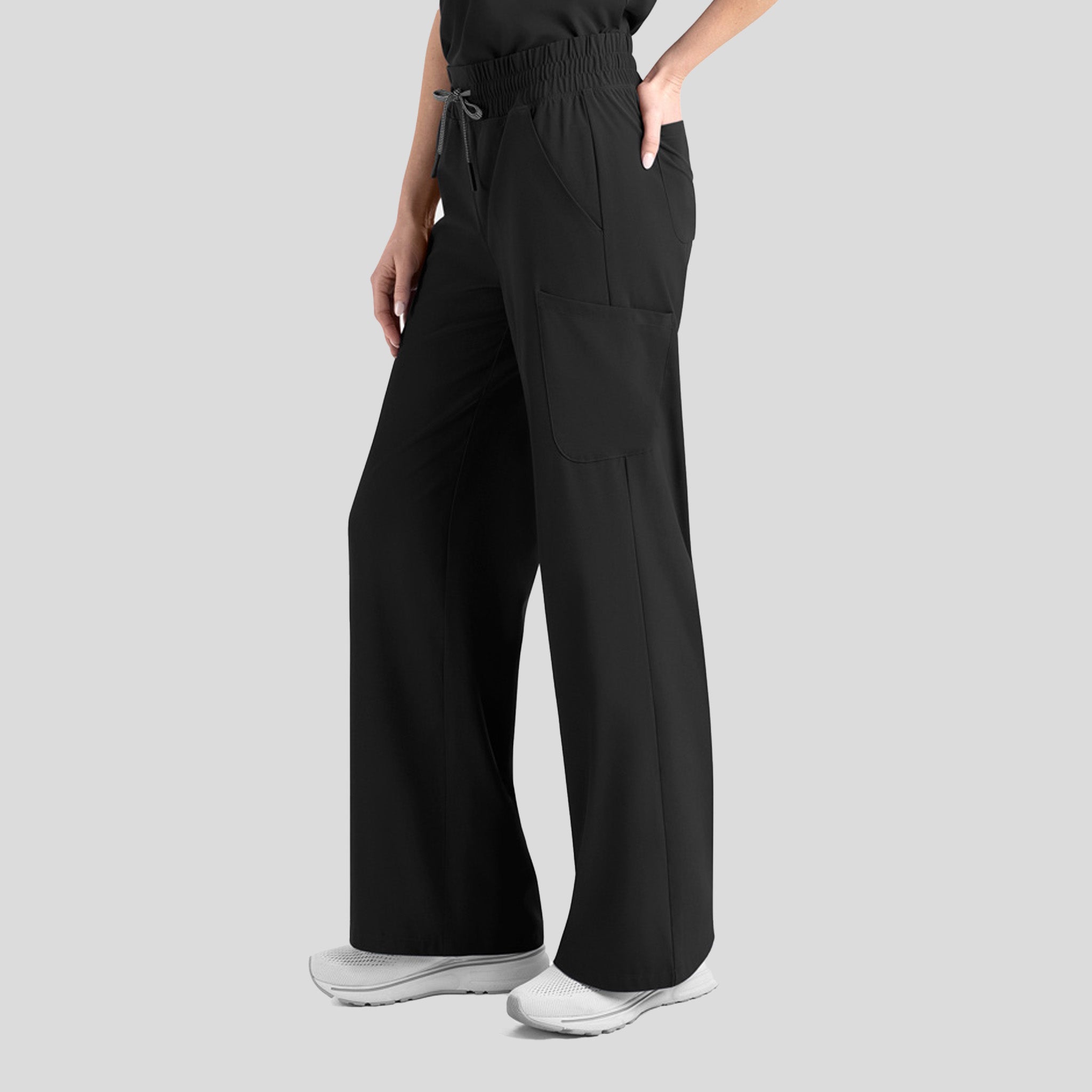 Womenโs Wide Leg Pant | Black