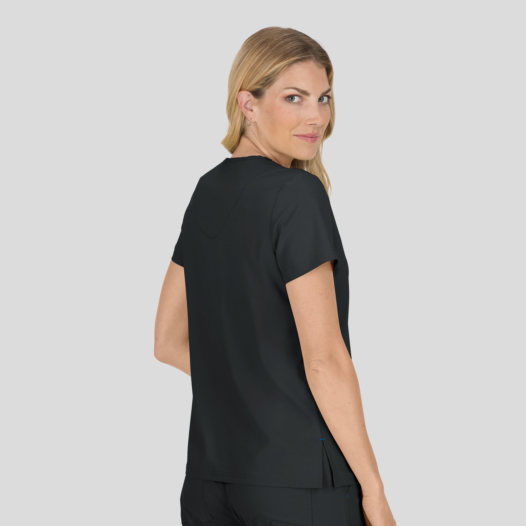 Becca Women's 4-Pocket Stretch Top | Black