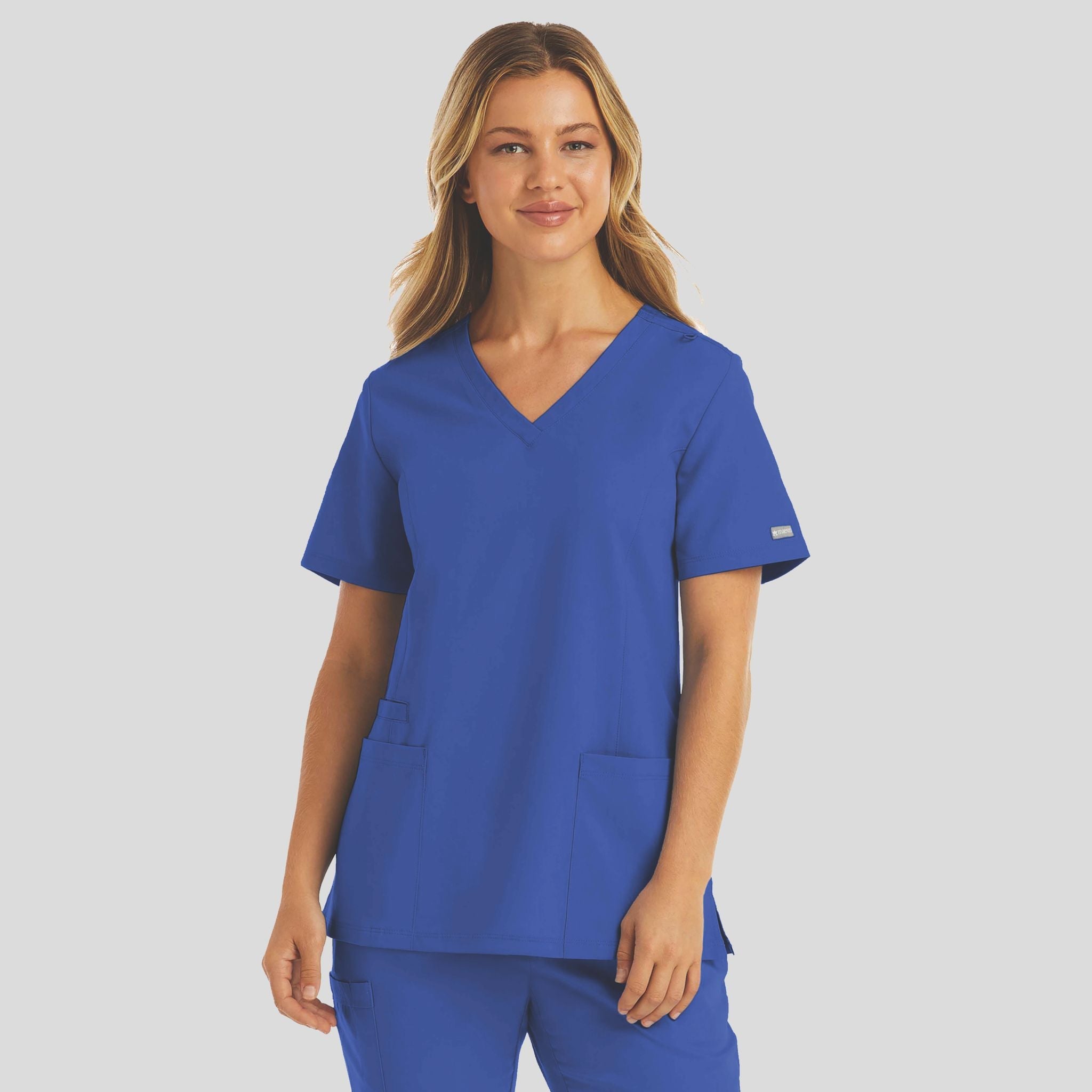 Maevn_Momentum_5001_royal_front