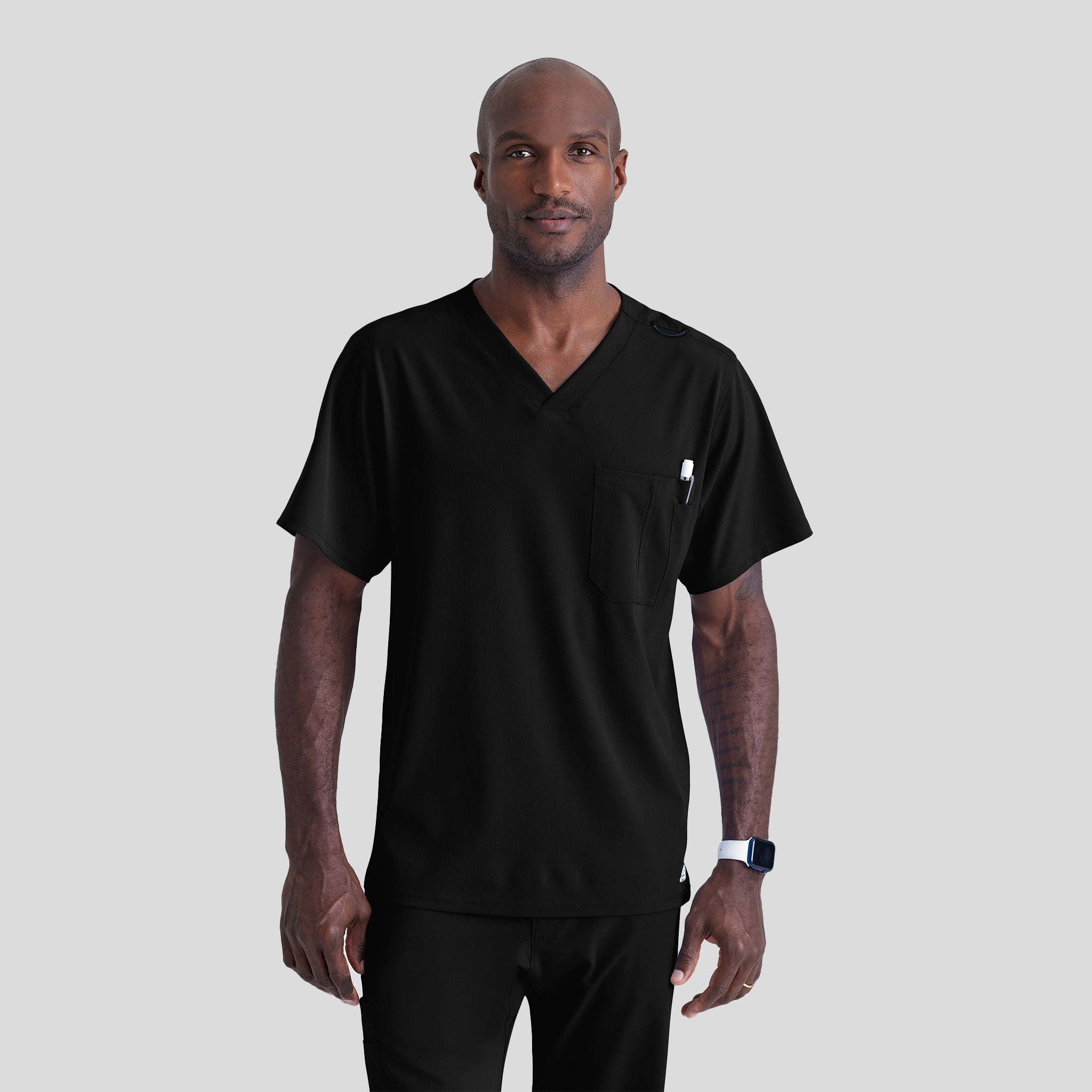 Men's Structure 1-Pocket V-Neck Scrub Top | Black