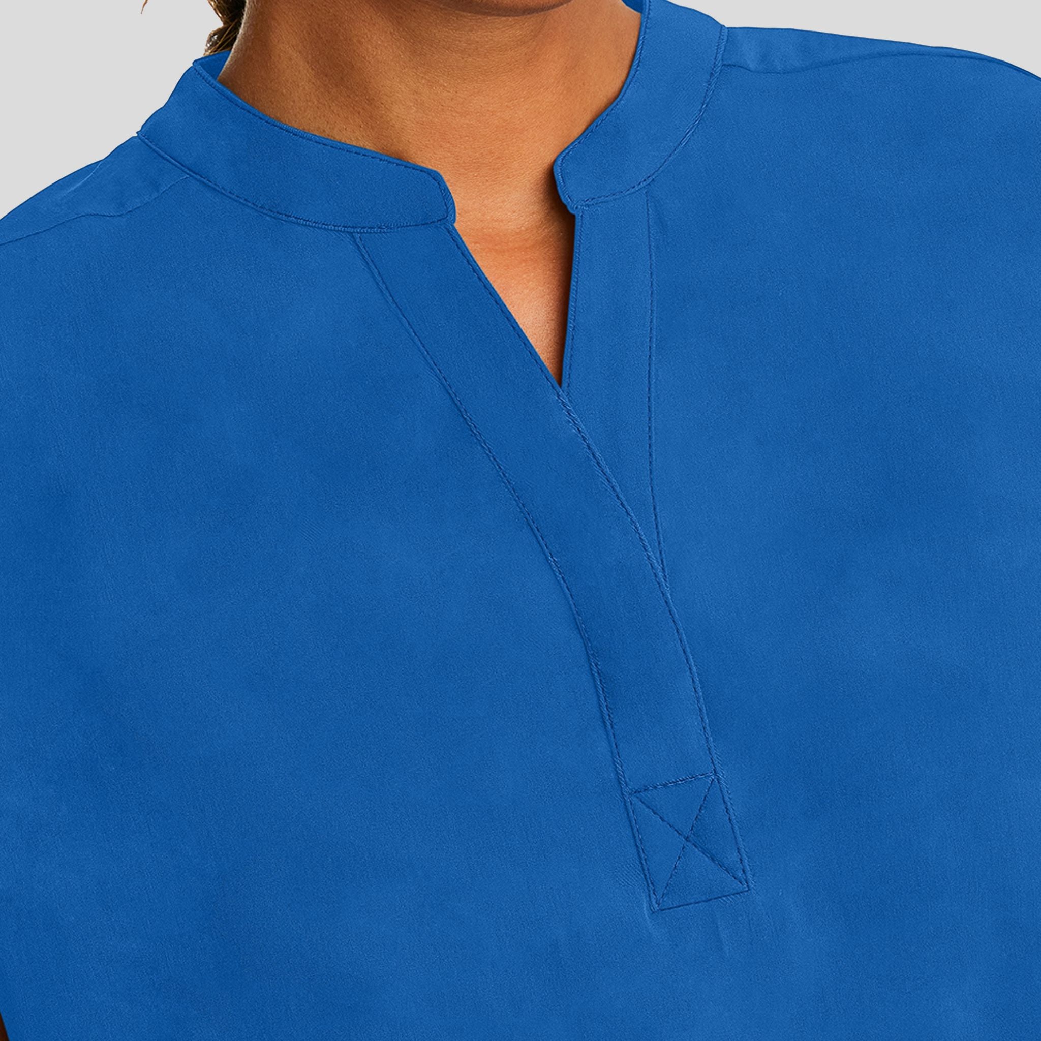 HEH_HEALINGHANDS_PURPLELABEL_JOURNEYTOP_2152_ROYAL_DETAIL