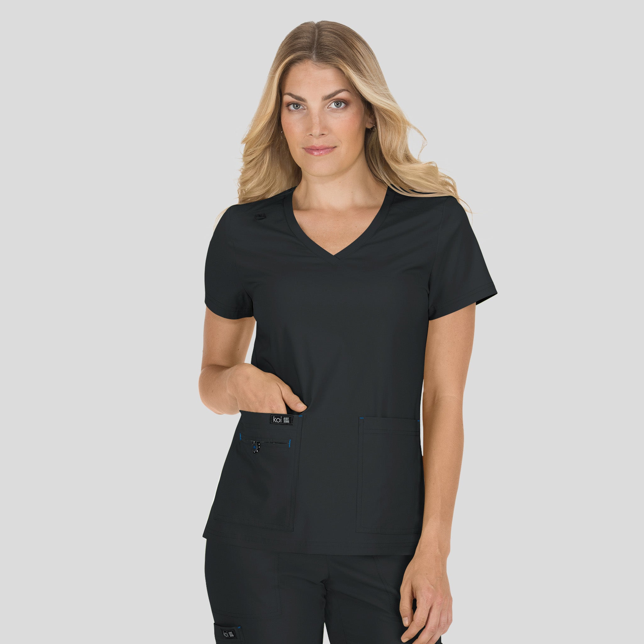 Becca Women's 4-Pocket Stretch Top | Black