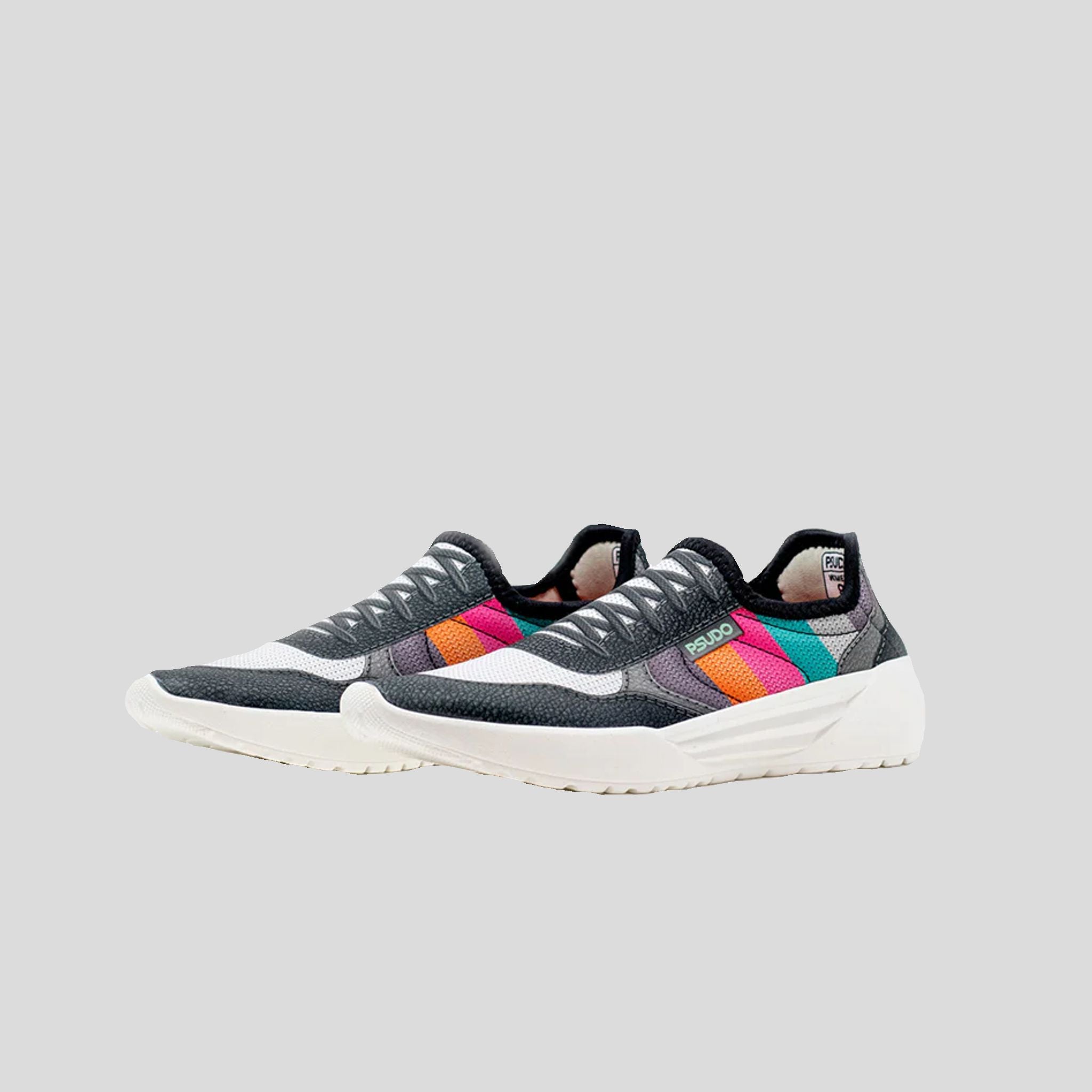 Court | Black/Multi
