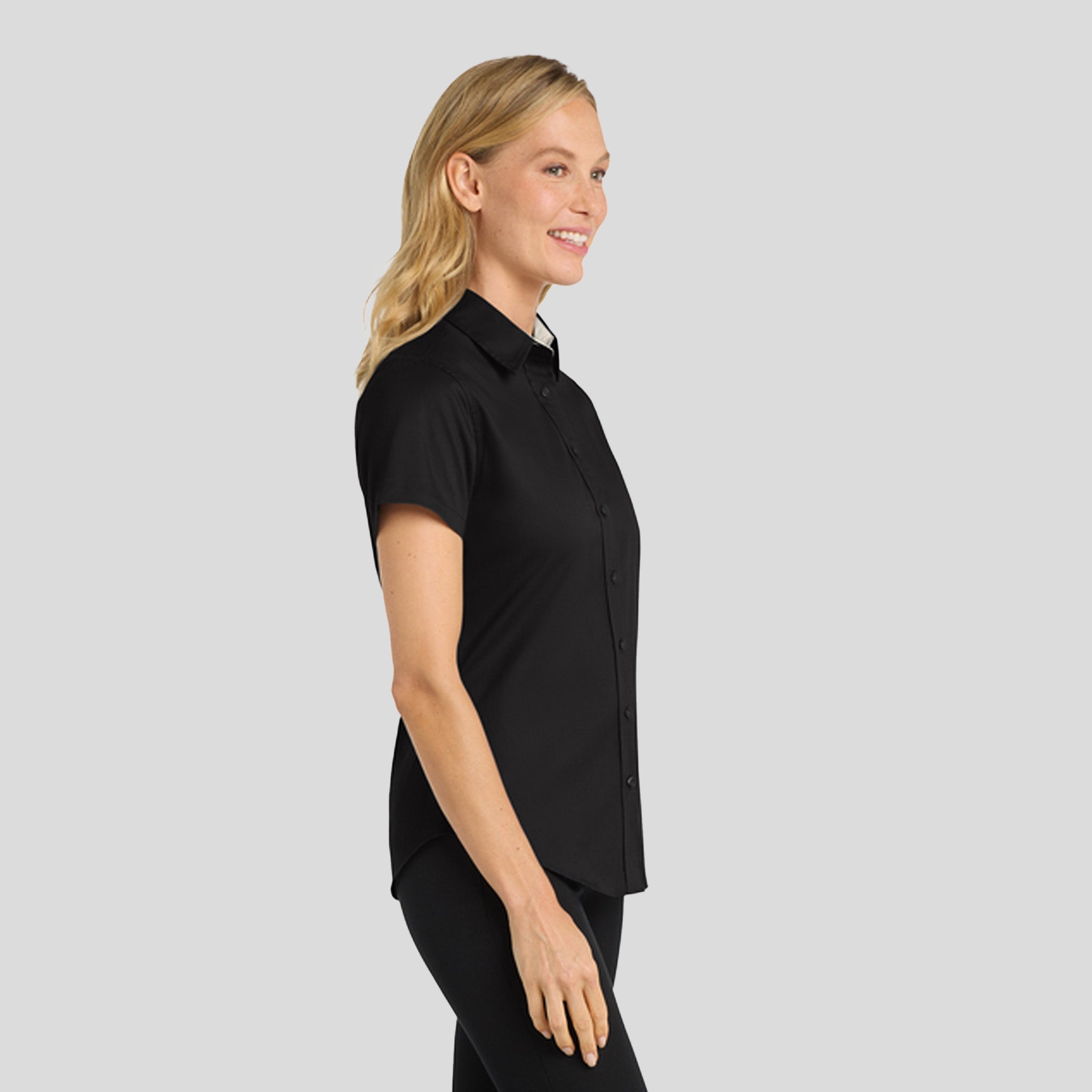 Women's Short Sleeve Easy Care Shirt | Black/Light Stone
